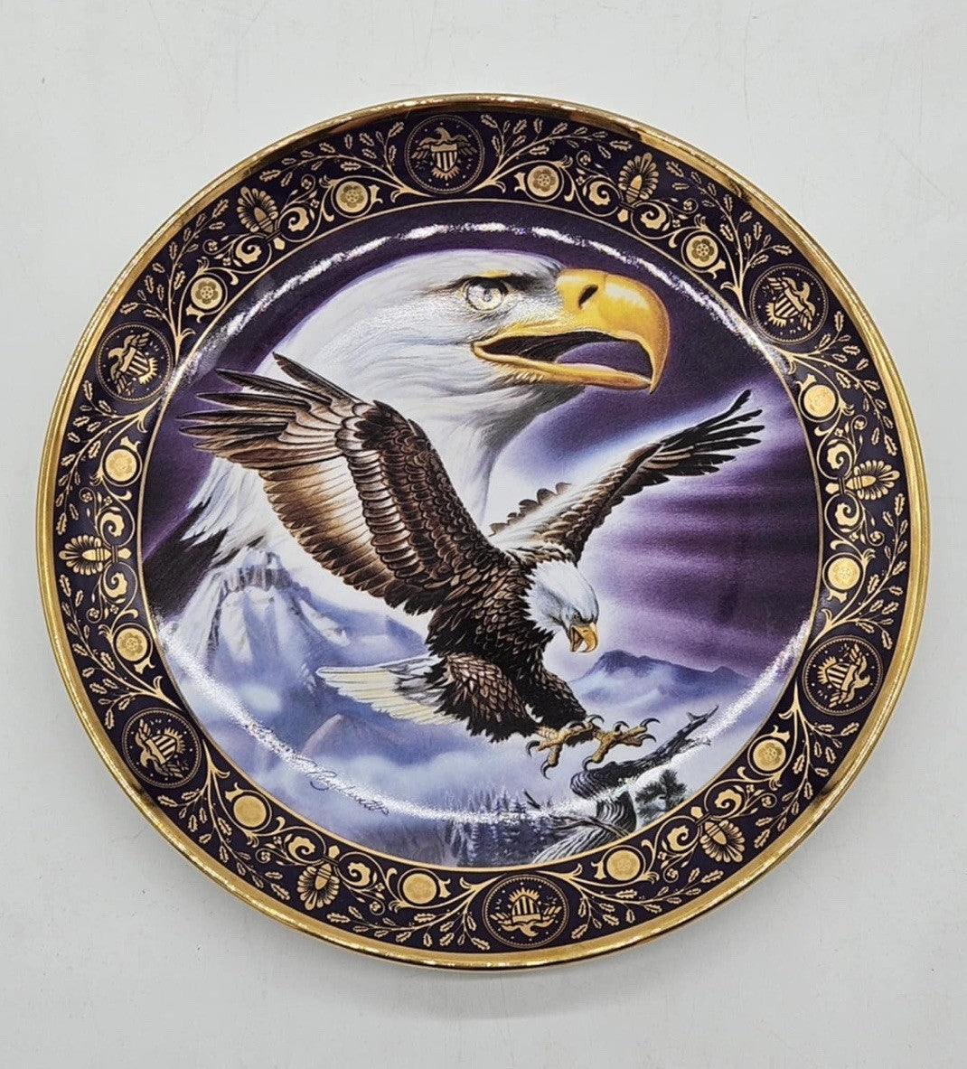 Franklin Mint Heirloom Royal Doulton Profile of Freedom by Ronald Van Ruyckevelt