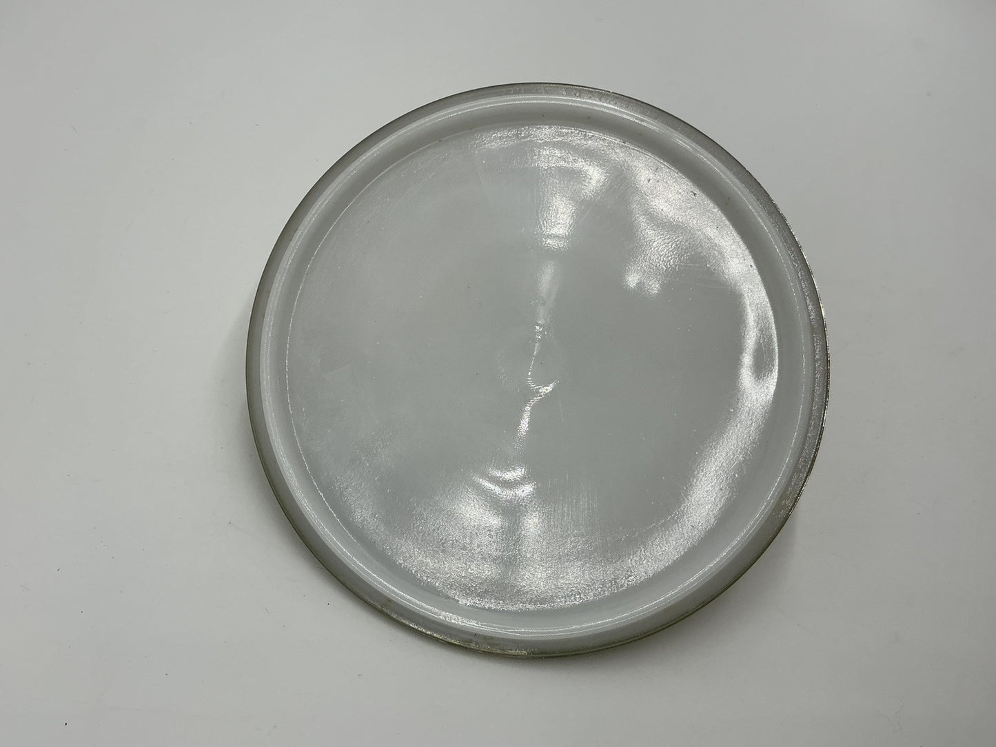 Vintage Federal Glass Ombré Mesa Pattern Milk Glass Mixing Bowls w/ Lid