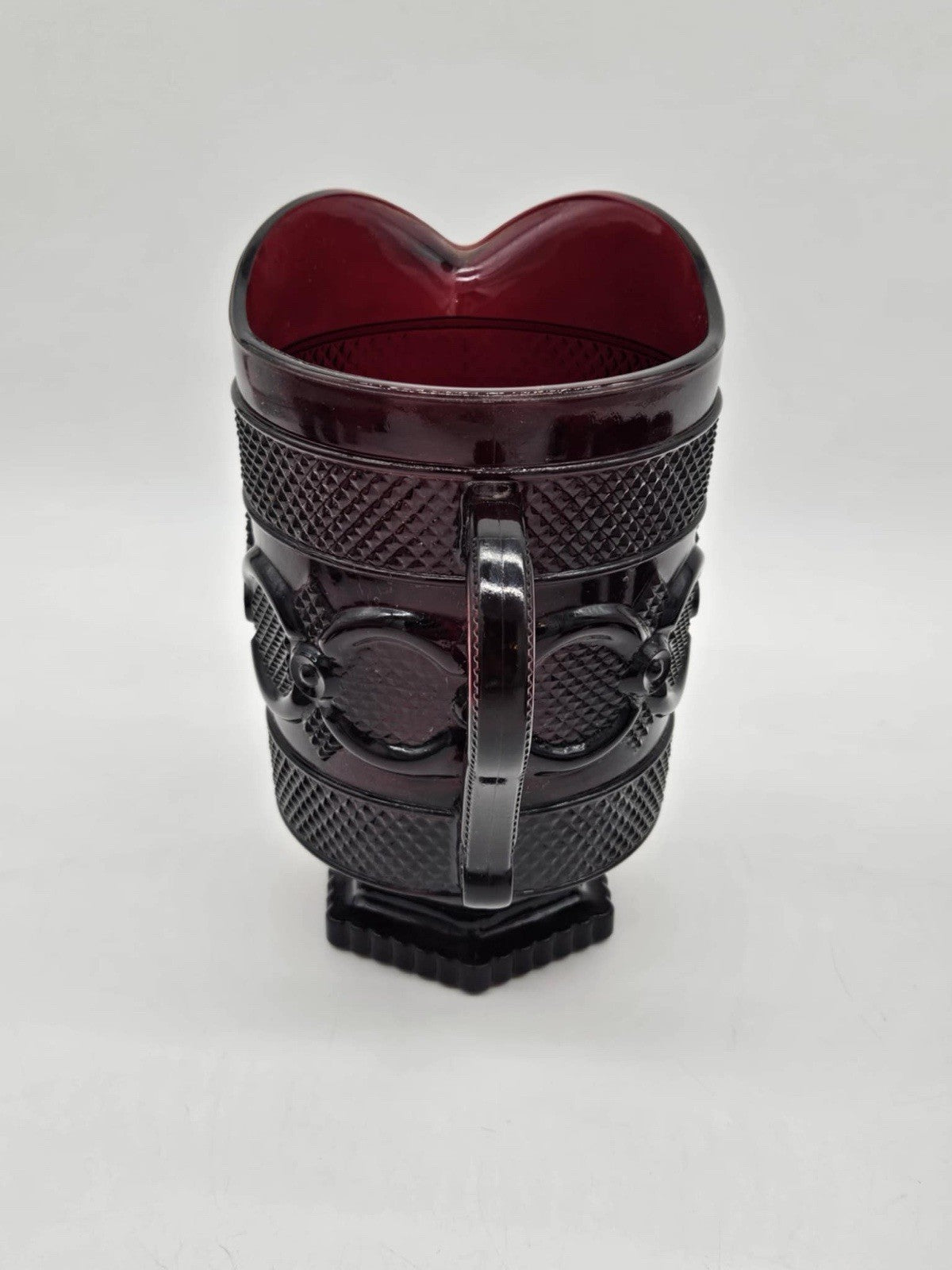 VINTAGE AVON CAPE COD RUBY RED COLLECTION PITCHER 48 Oz w/ 10 PC GLASS SET